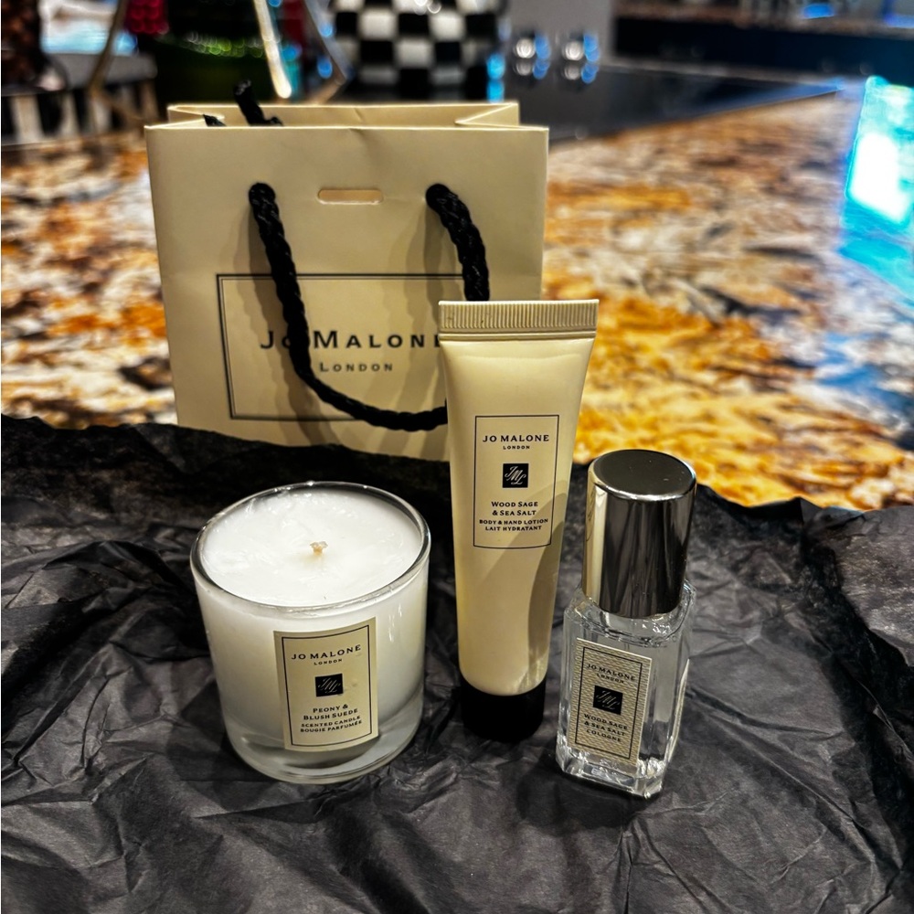 Jo Malone 3 Piece Perfume/Lotion/Candle Travel Gift Set NEW